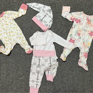 Very Cute Newborn Onesie Bundle